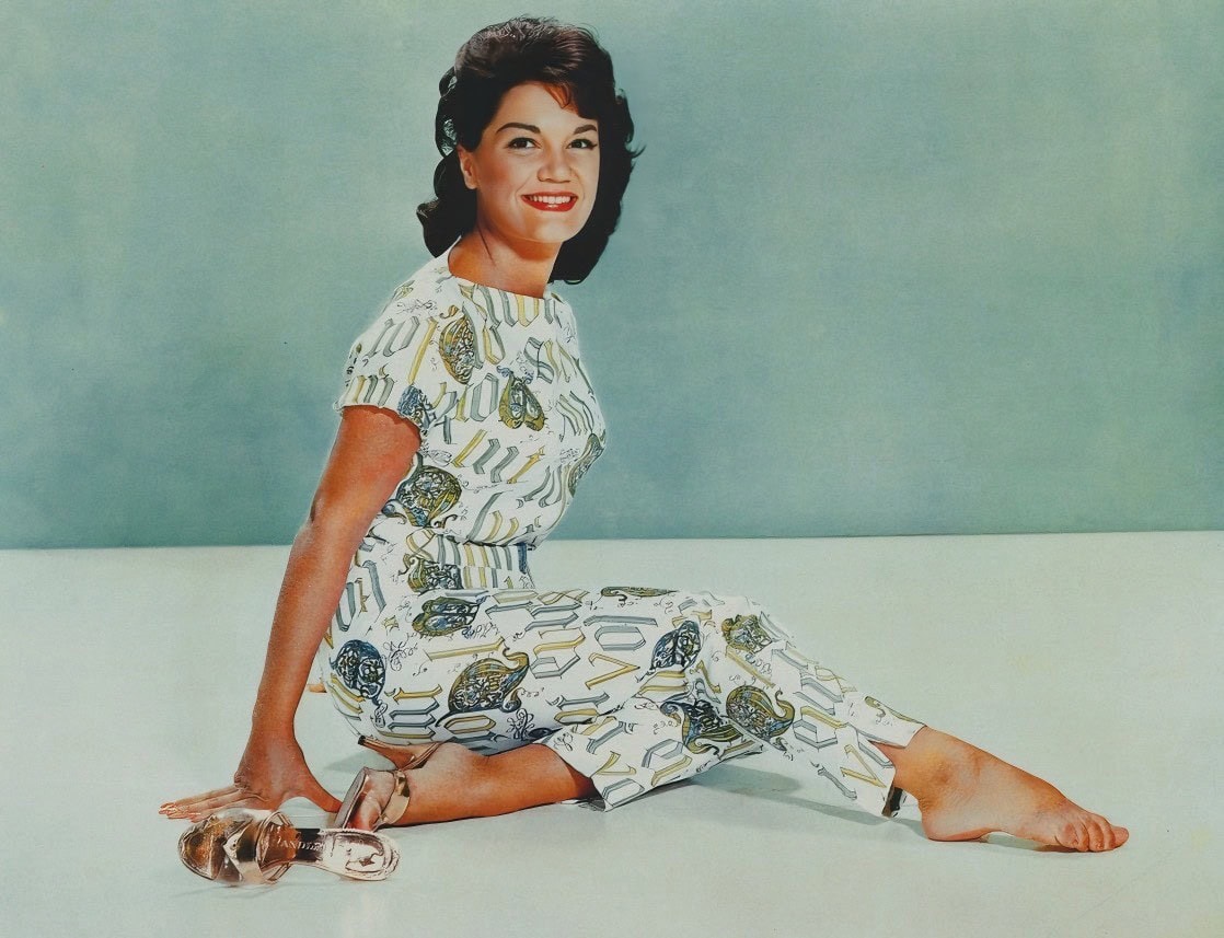 Connie Francis – “Tennessee Waltz” (1959)